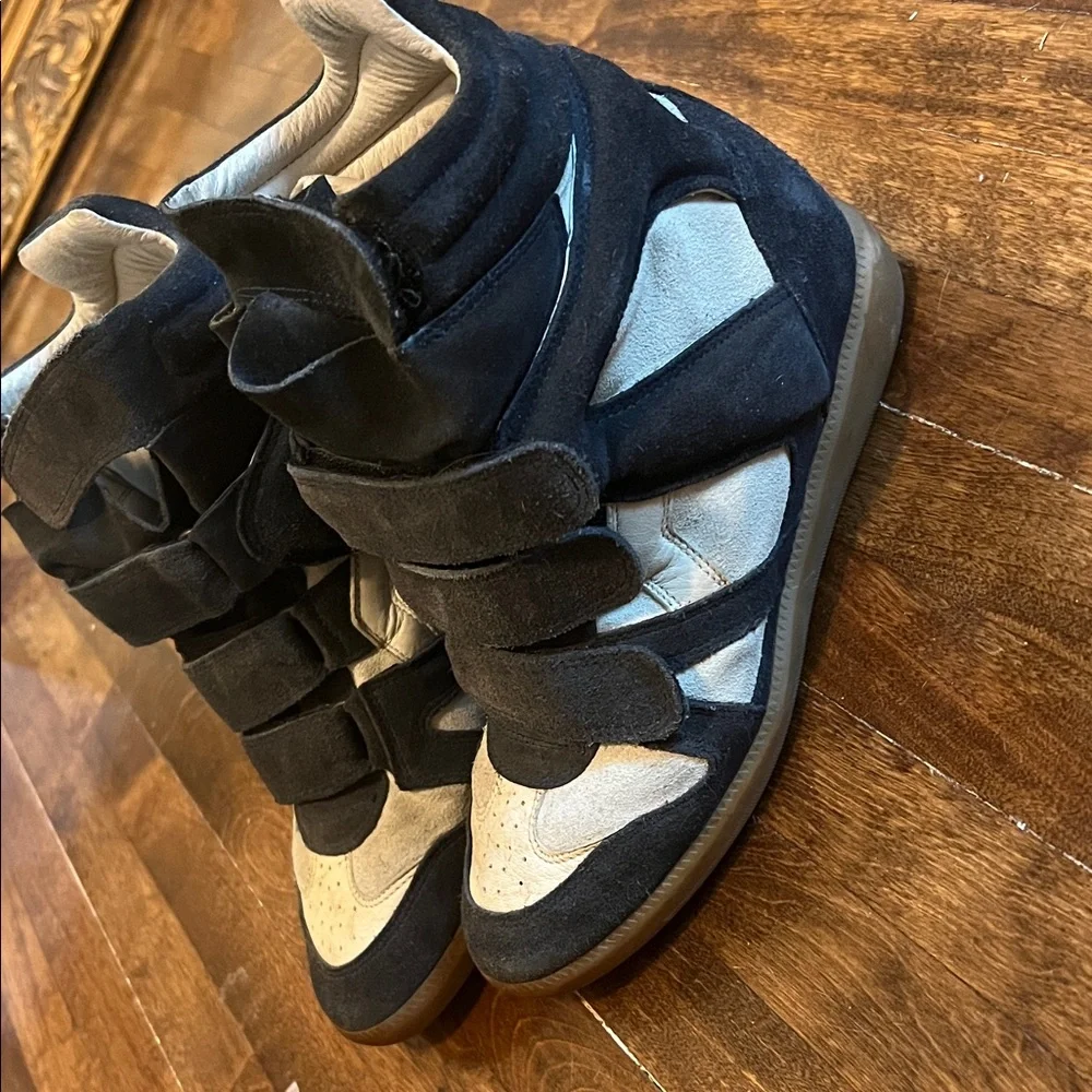 Isabel Marant Beckett sneaker with built in wedge Bluish Black and White - Picture 3 of 6